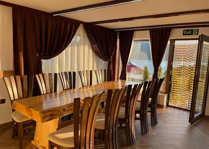 Луксозна вила Art Доспат